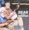 écouter en ligne Bill Burke And Fred Coon - Black Bear On The Mountain