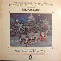 Download Fred Astaire - Santa Claus Is Comin To Town